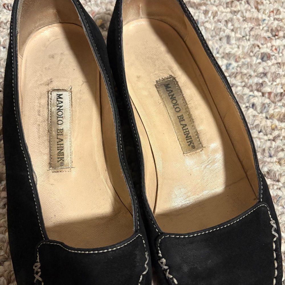 Manolo Blahnik Suede Point Toe Loafer Black- Size 39 (9) - Picture 2 of 13